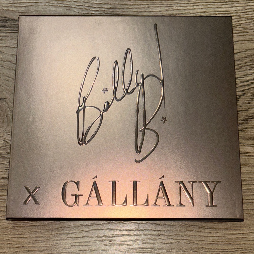 Billy B x Gallany Makeup Pallate + Mirror - NIP